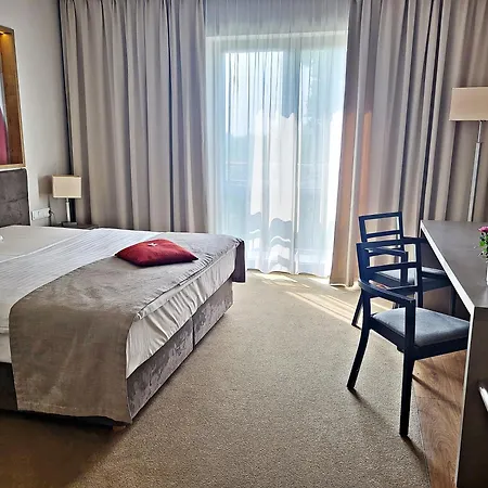 Forza Hotel 3*