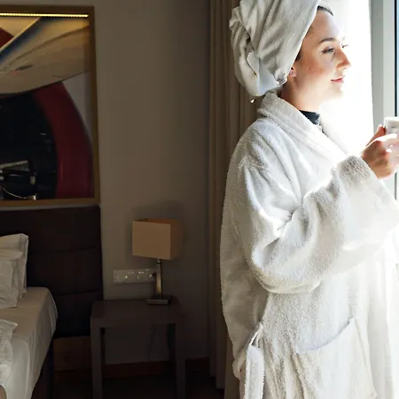 Forza Готель